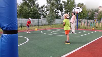 {Спортплощадка для детей }