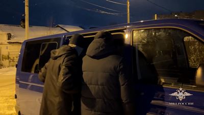 {Подозревают в подготовке теракта}