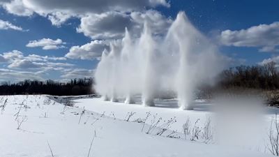 {Ослабляют ледовые поля}