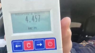 {Выпил рекордное количество алкоголя}