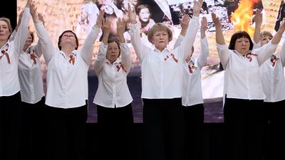 {«Не стареют душой ветераны»}