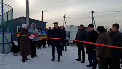 {Открылись новые спортивные площадки}