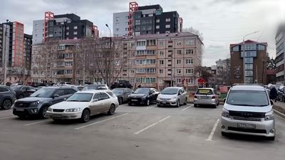 {Продолжают проверять качество ремонта}