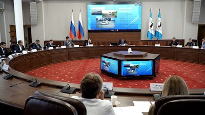 {Обсудили рост числа ДТП}
