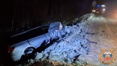 {Выехал на встречку и погиб}