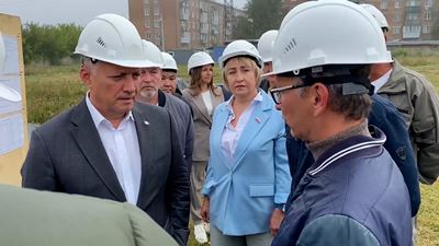 {Проверил ход работ на объектах}