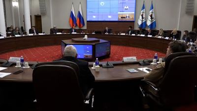 {Обсудили развитие Усолья-Сибирского}