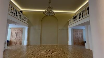 {Отремонтировали театр кукол }