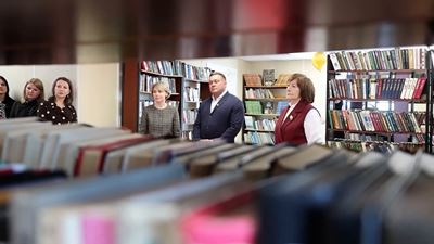 {Отремонтировали библиотеку}