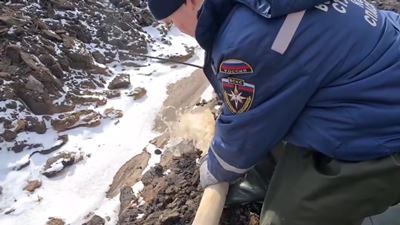 {Уровень воды опустился}