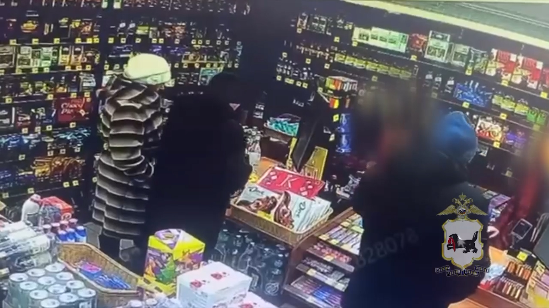 {Украл 60 тысяч рублей}