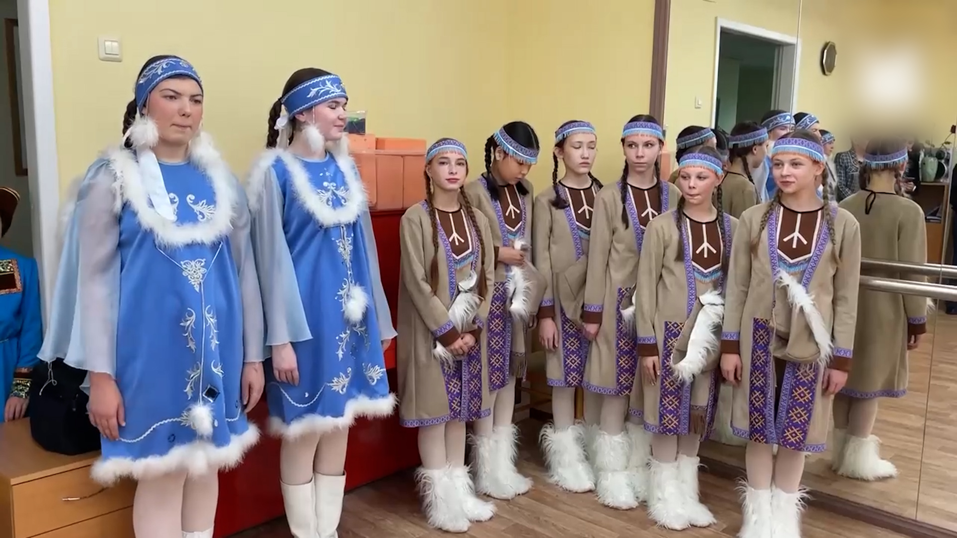 {Новые танцевальные костюмы}