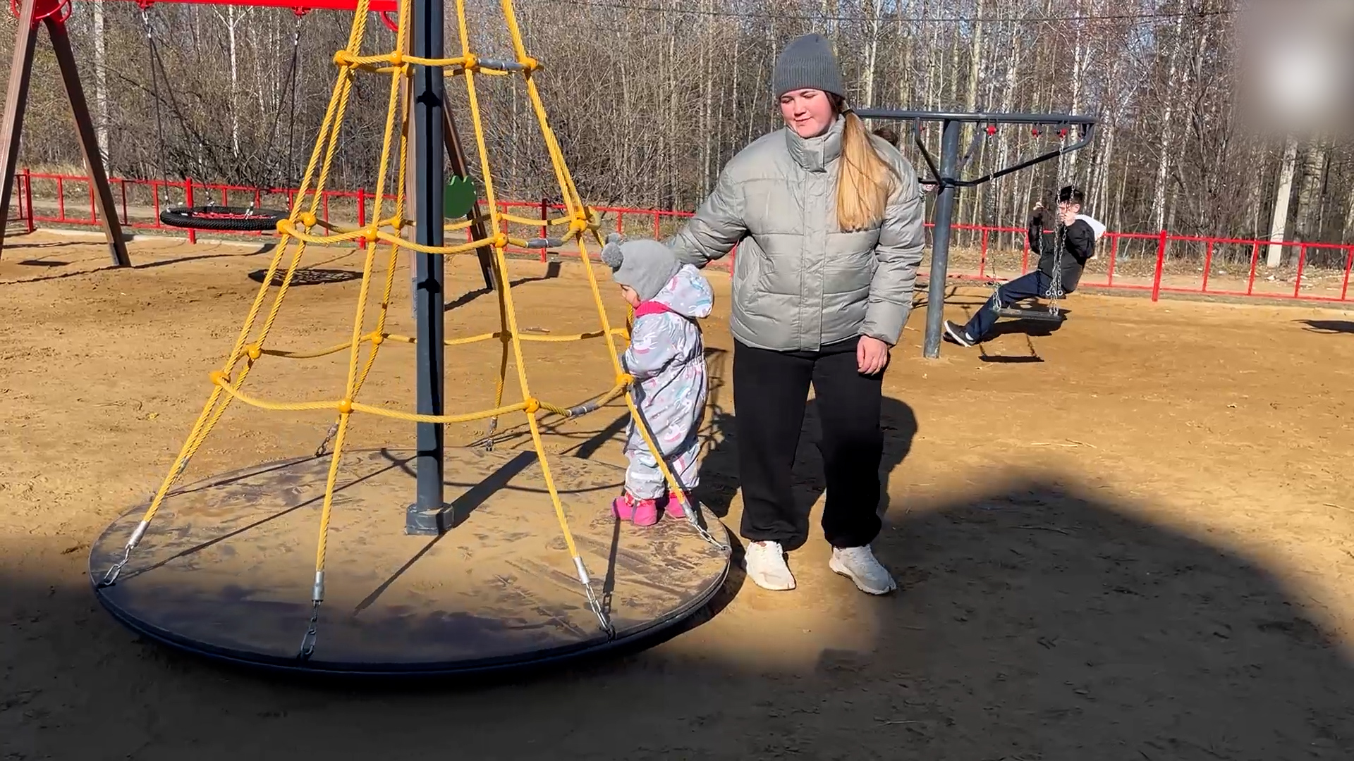 {Благоустроили общественные территории}