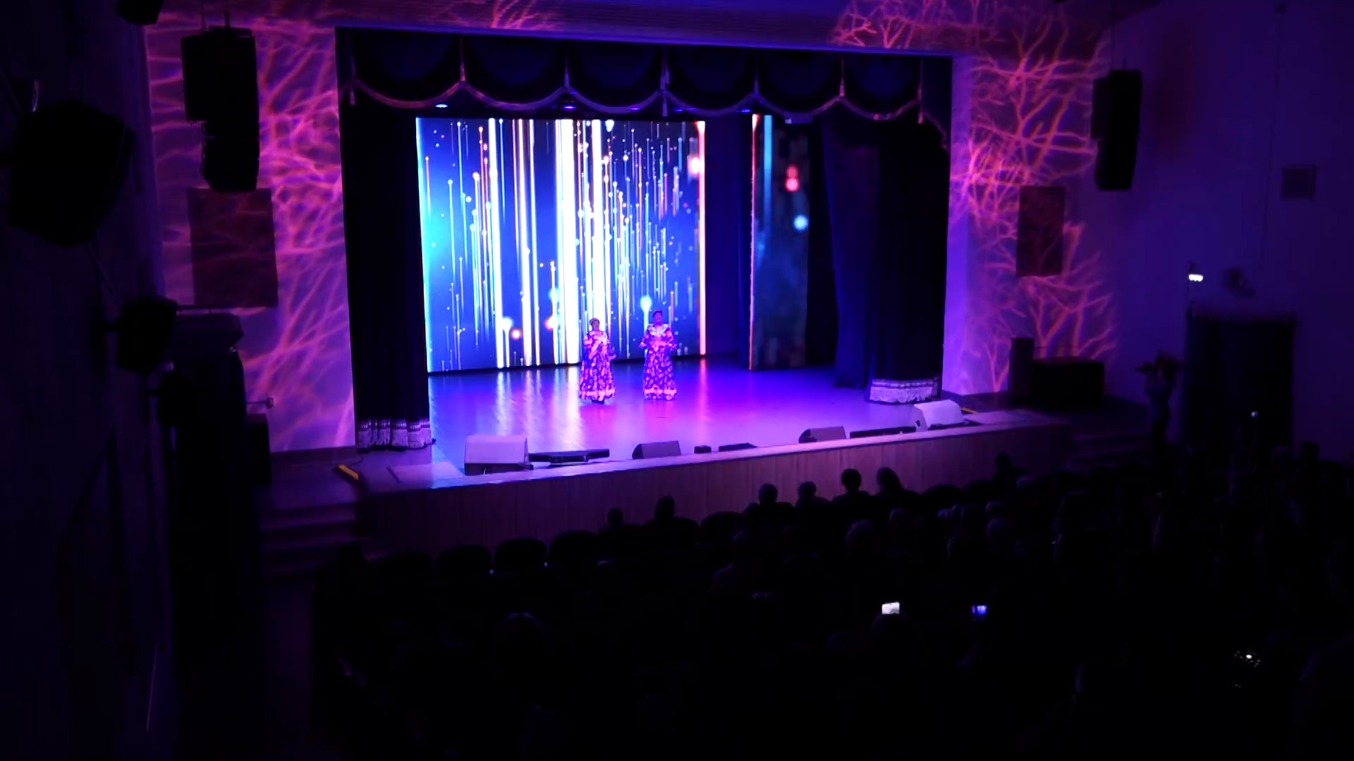 {Благотворительный концерт}