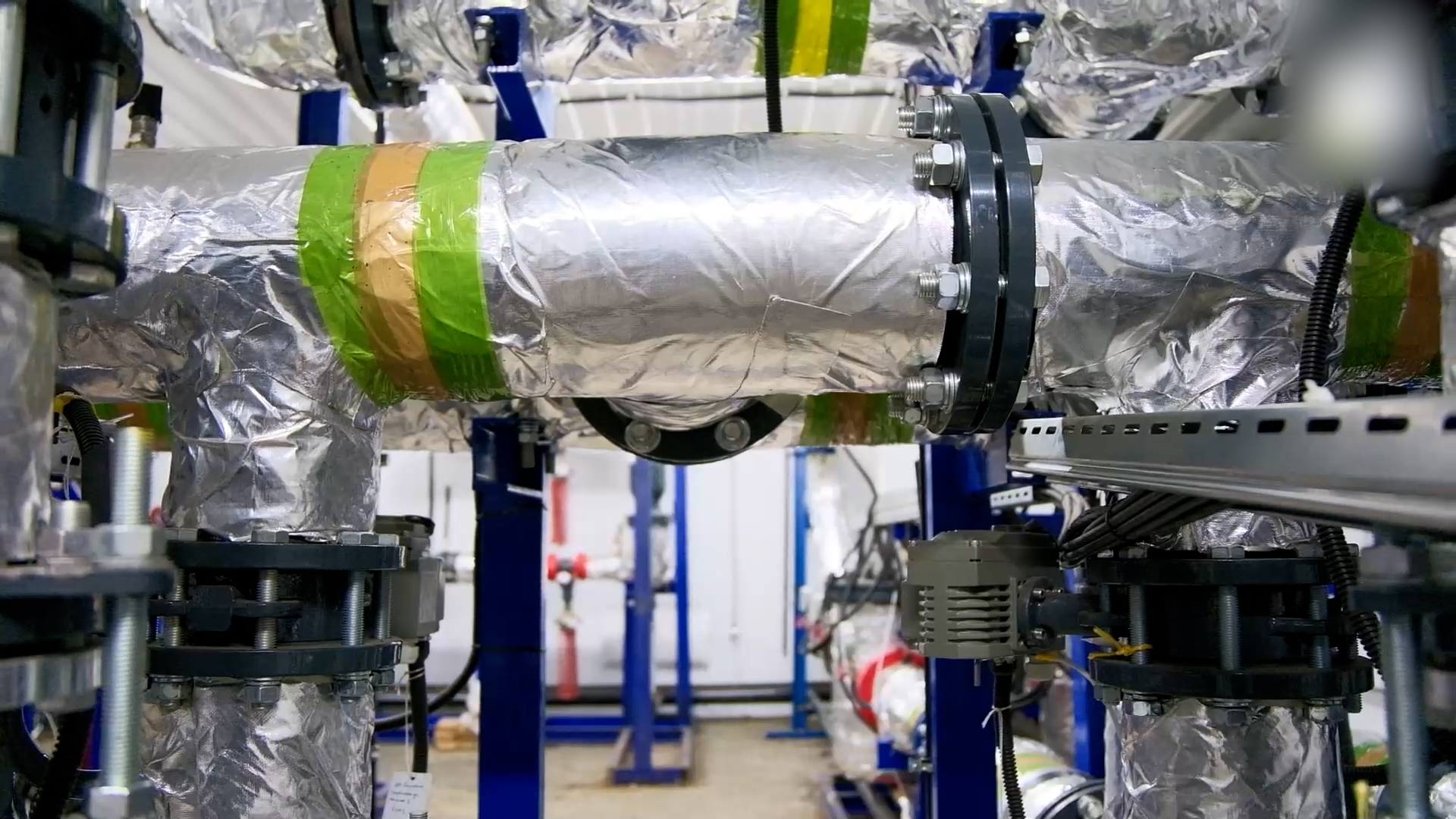 {Появится новый тепловой пункт}