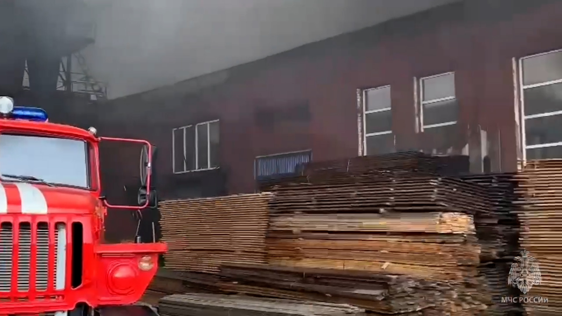 {Пожар в производственном цехе}