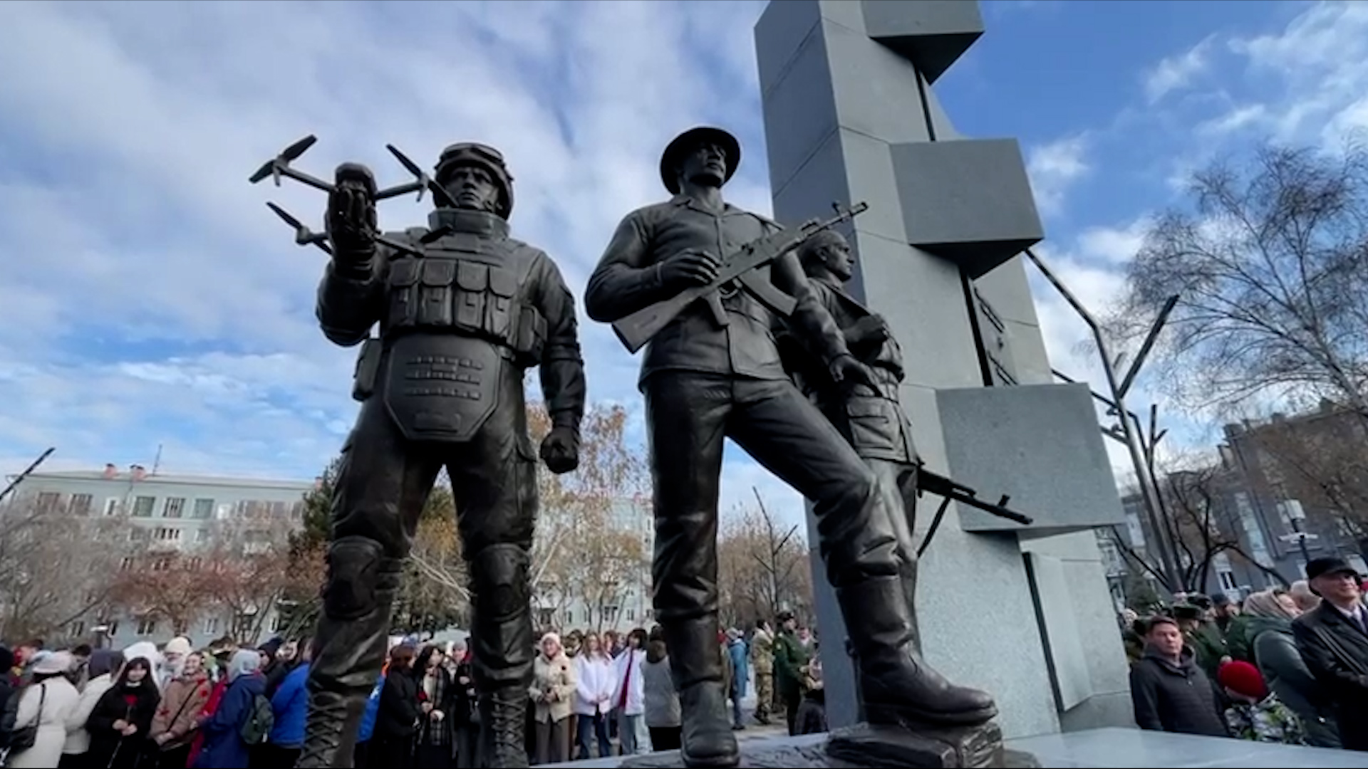 {Появилась Аллея Памяти }