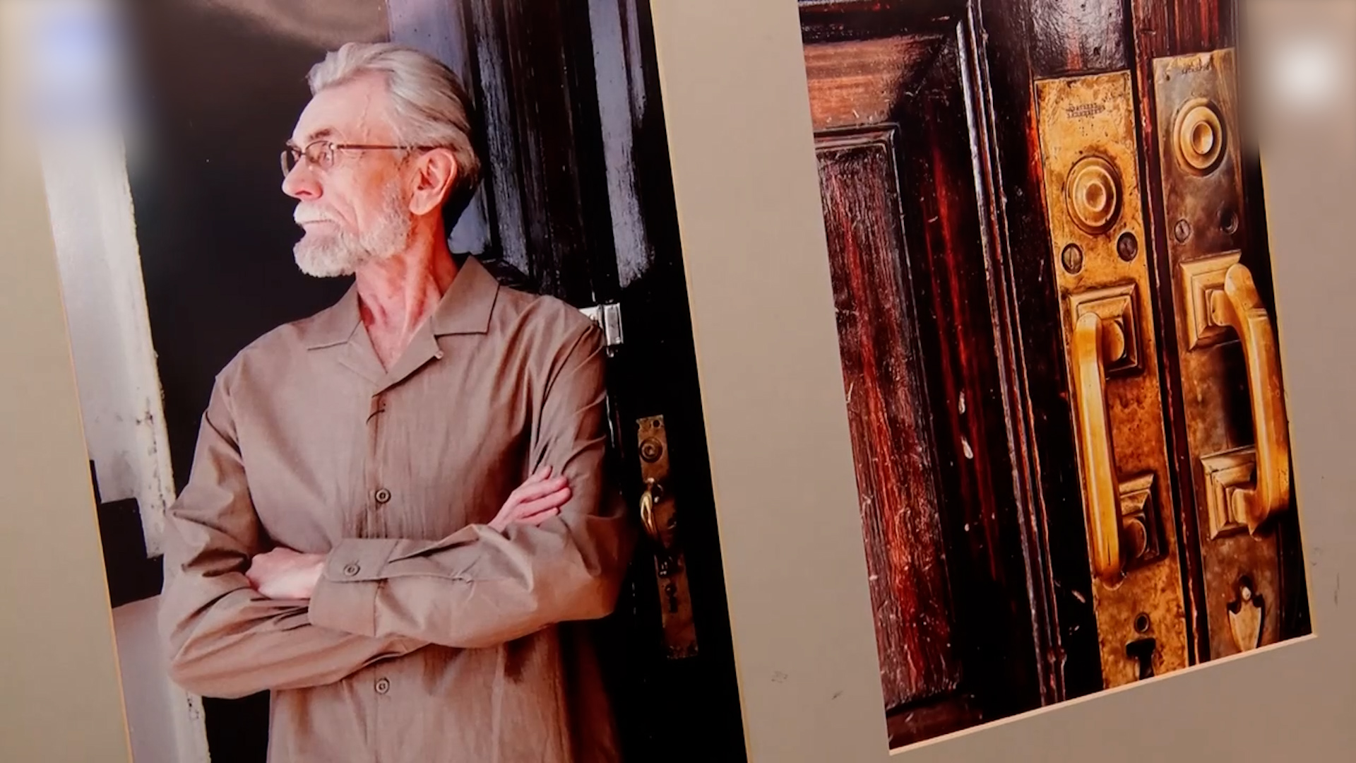 {Выставка мобильных фотографий }