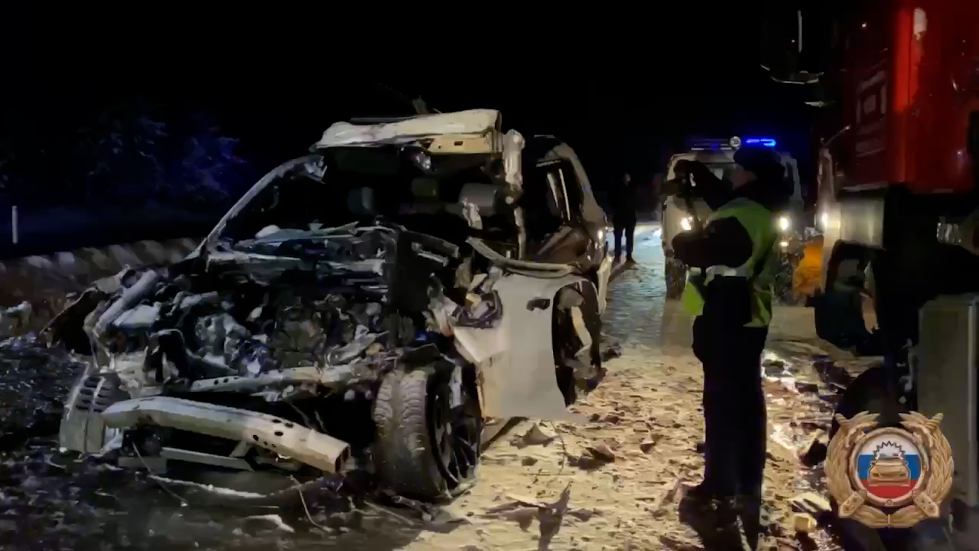 {Столкнулся с грузовым тягачом}