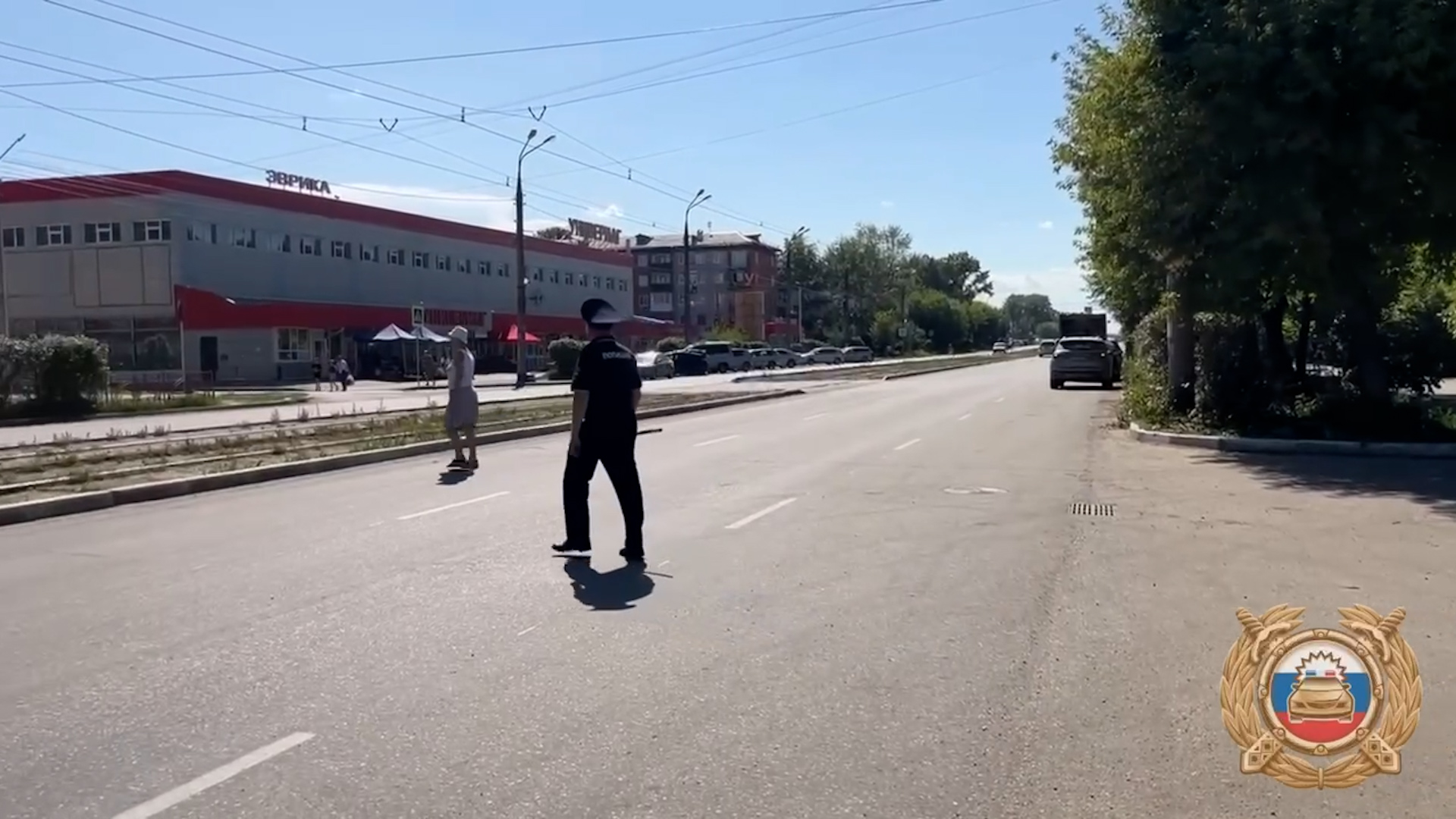 {Проверили водителей и пешеходов}